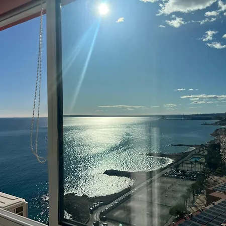 Vistas Al Mar. Gran Salon. Playa A 1 Minuto. Wifi Alicante